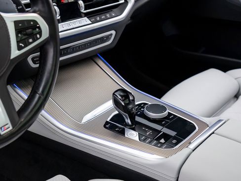 Used 2023 BMW X5 xDrive40i w/ M Sport Package image 12