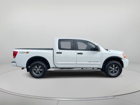 Used 2015 Nissan Titan PRO-4X w/ Pro-4x Luxury Package image 2