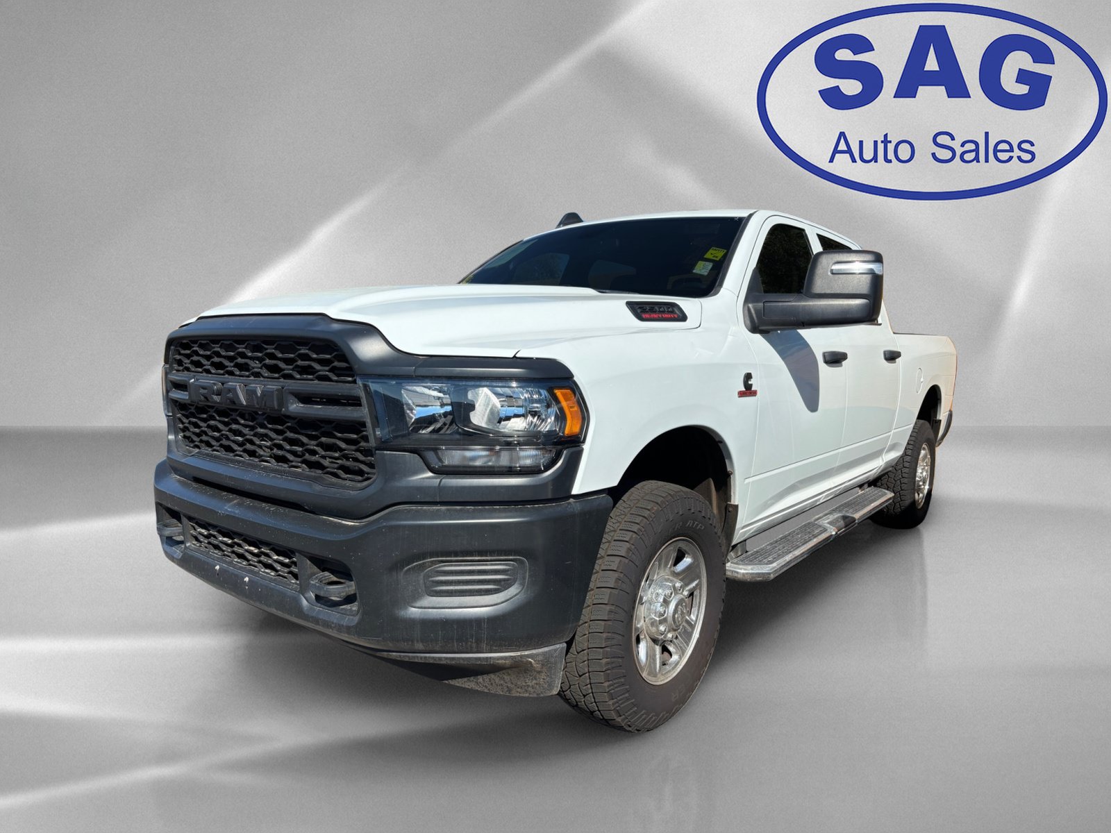 Used 2024 RAM 2500 Tradesman AWD/4WD image 5