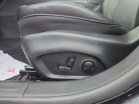 Used 2022 Jeep Compass Limited image 13