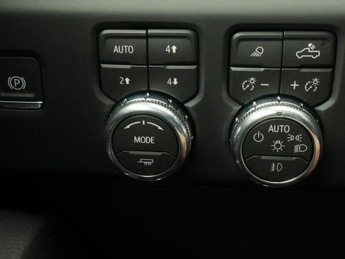 New 2026 GMC Sierra 1500 Denali w/ Denali Reserve Package AWD/4WD image 22