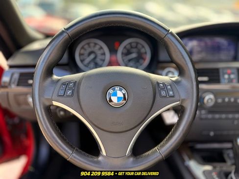Used 2013 BMW 335i Convertible w/ Premium Pkg RWD image 14