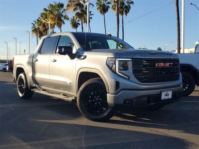New 2026 GMC Sierra 1500 Elevation w/ Elevation Premium Package