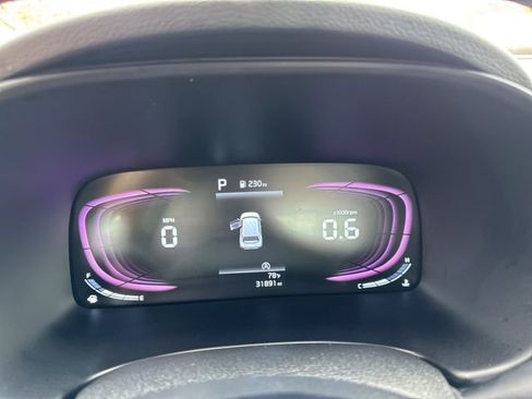 Used 2025 Kia Soul LX w/ LX Technology Package image 25