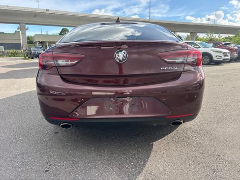Used 2019 Buick Regal Avenir w/ Driver Confidence Package II FWD image 4