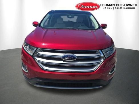 Used 2017 Ford Edge Titanium w/ Equipment Group 301A FWD image 2