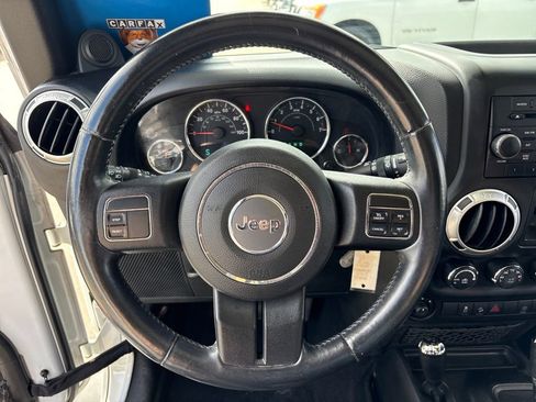 Used 2013 Jeep Wrangler Unlimited Sahara w/ Trailer Tow Group image 18