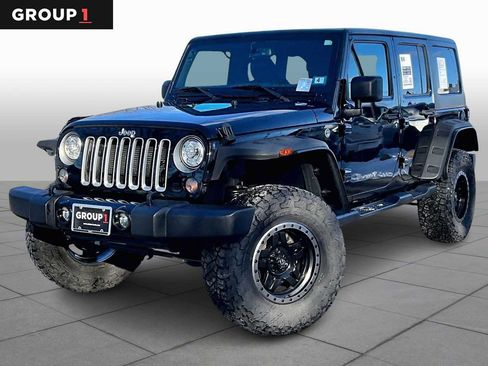 Used 2017 Jeep Wrangler Unlimited Sahara w/ Connectivity Group image 1