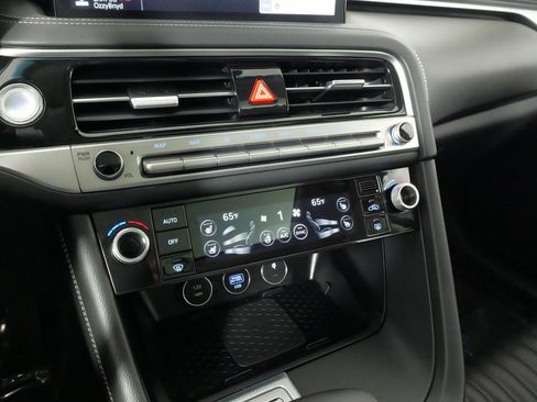 Used 2026 Genesis G70 2.5T Prestige image 51