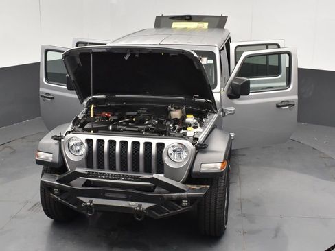 Used 2018 Jeep Wrangler Unlimited Sport S image 27