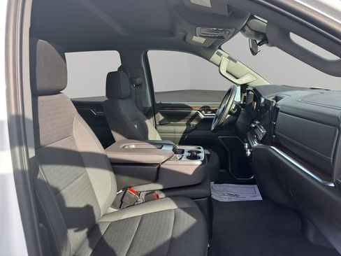 Used 2023 GMC Sierra 1500 Elevation image 18