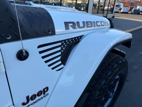 Used 2019 Jeep Wrangler Unlimited Rubicon w/ Dual Top Group image 11