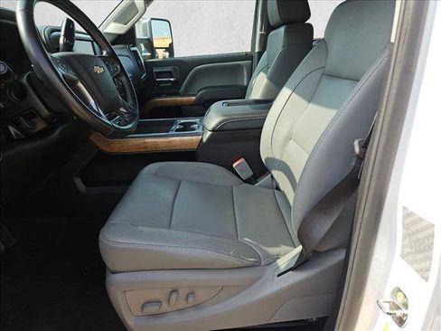 Used 2019 Chevrolet Silverado 3500 LTZ w/ Duramax Plus Package AWD/4WD image 16