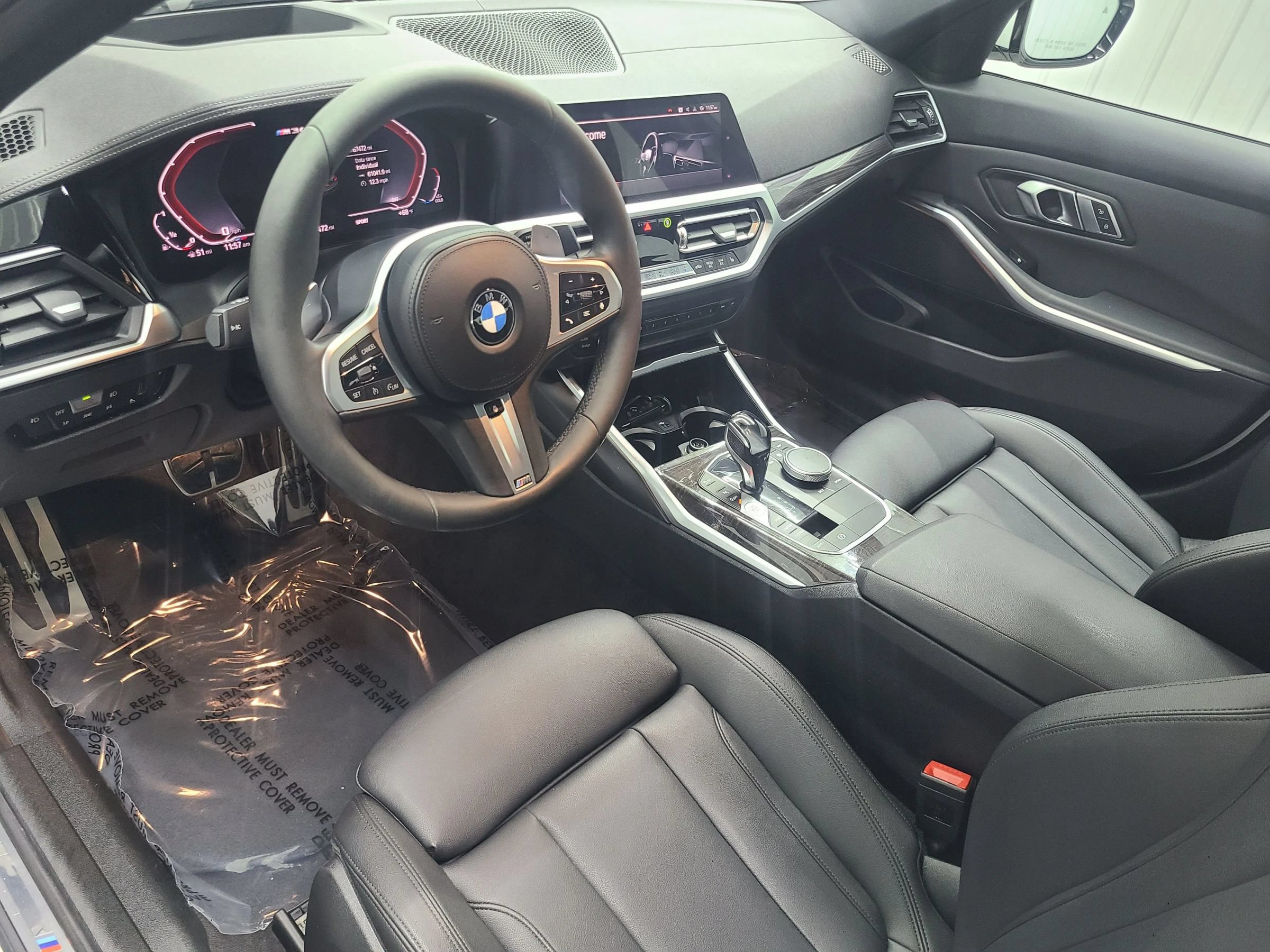 Used 2019 BMW 330i Sedan w/ M Sport Package RWD image 24