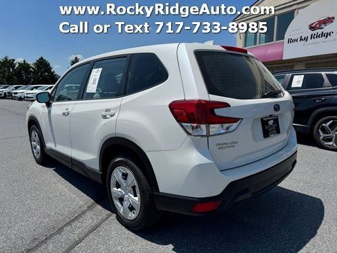 Used 2023 Subaru Forester AWD/4WD image 5