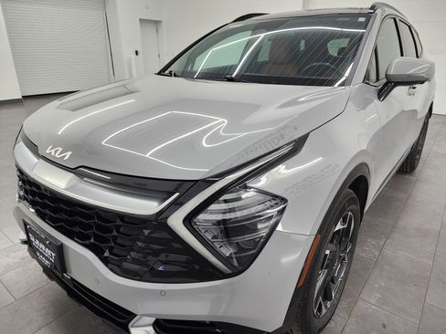 Used 2023 Kia Sportage SX image 7
