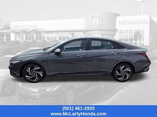Used 2024 Hyundai Elantra Limited FWD video 2