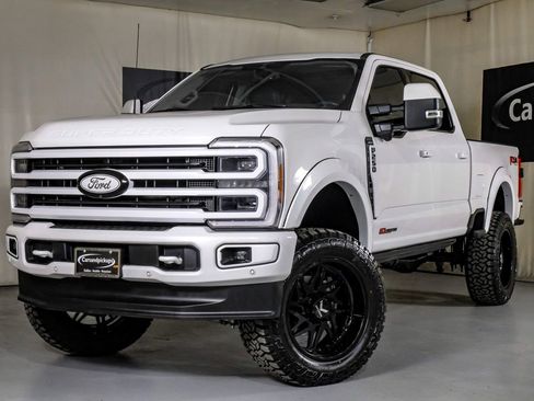 Used 2023 Ford F250 Limited w/ FX4 Off-Road Package image 5