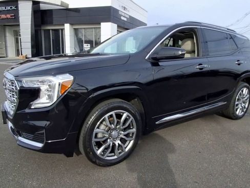 Used 2022 GMC Terrain Denali image 6