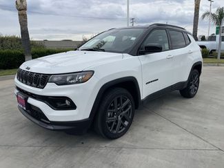 Used 2026 Jeep Compass Limited w/ Limited Altitude Pack AWD/4WD video 1