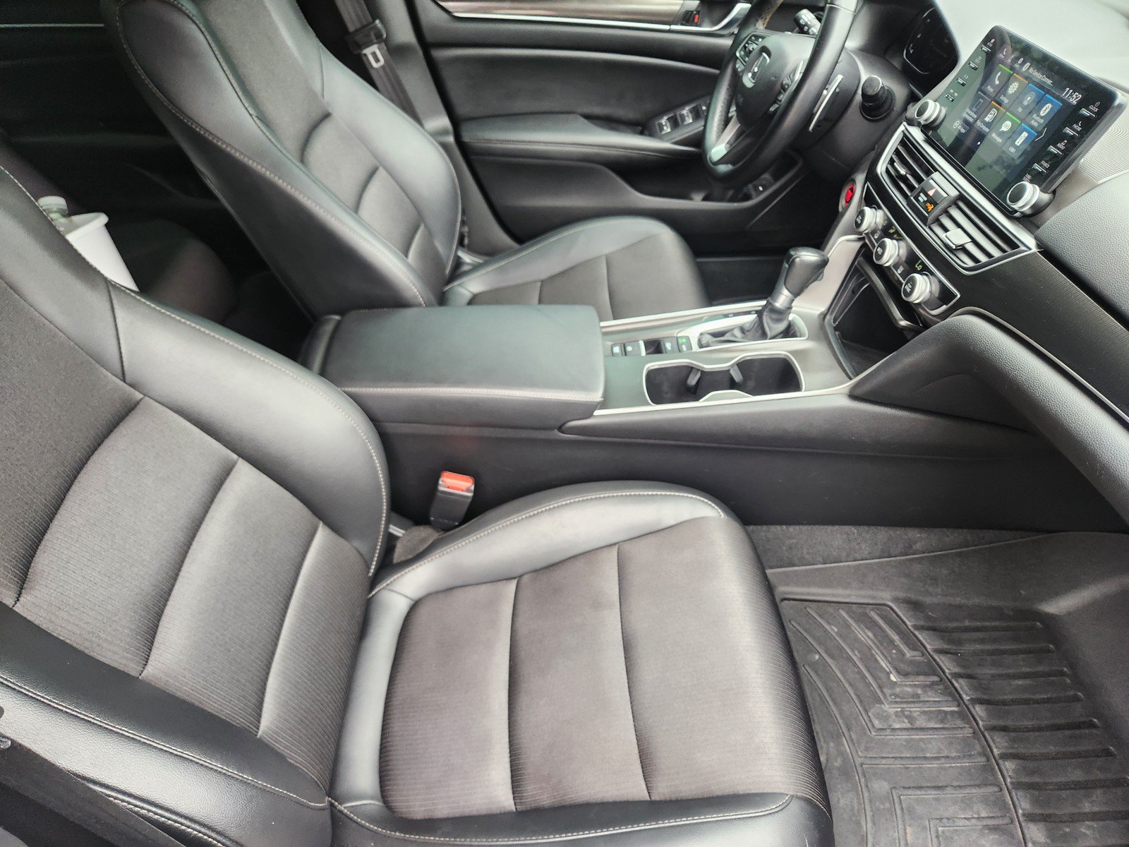 Used 2021 Honda Accord Sport image 11