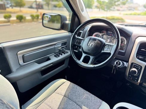 Used 2019 RAM 1500 Big Horn AWD/4WD image 10