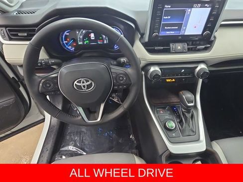Used 2020 Toyota RAV4 Limited w/ Limited Grade Weather Package AWD/4WD image 16