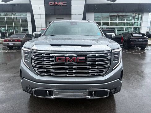 Used 2024 GMC Sierra 1500 Denali w/ Denali Reserve Package AWD/4WD image 5