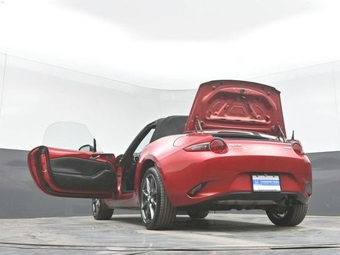 Used 2016 MAZDA MX-5 Miata Grand Touring image 48