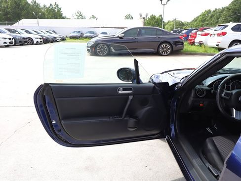 Used 2007 MAZDA MX-5 Miata Sport RWD image 33