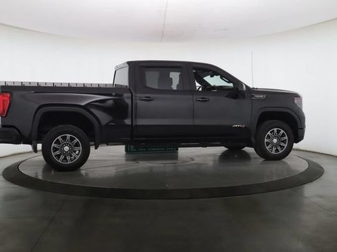 Used 2024 GMC Sierra 1500 AT4 AWD/4WD image 6