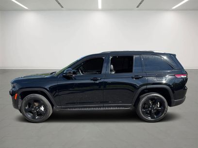 Used 2025 Jeep Grand Cherokee Limited w/ Luxury Tech Group II