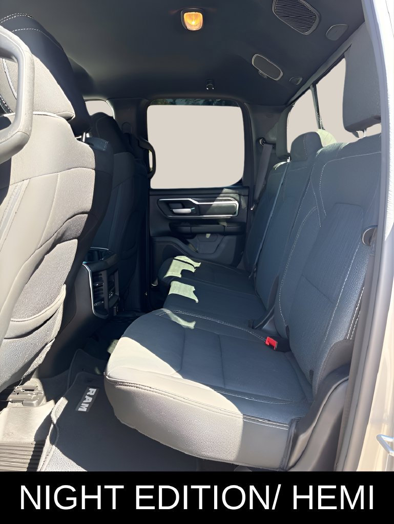Used 2022 RAM 1500 Big Horn w/ Night Edition AWD/4WD image 13