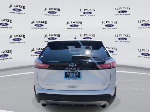 Used 2024 Ford Edge Titanium w/ Equipment Group 301A AWD/4WD image 4