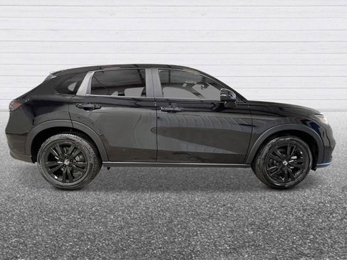 New 2026 Honda HR-V Sport image 9
