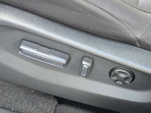 Used 2020 Honda CR-V EX image 28
