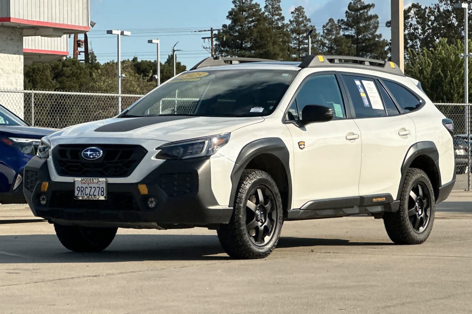 Certified 2025 Subaru Outback Wilderness AWD/4WD image 7