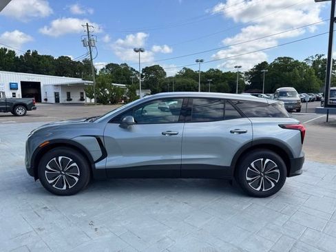 New 2025 Chevrolet Blazer EV LT image 4