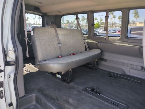 Used 2014 Chevrolet Express 3500 LT w/ LT Preferred Equipment Group RWD image 18