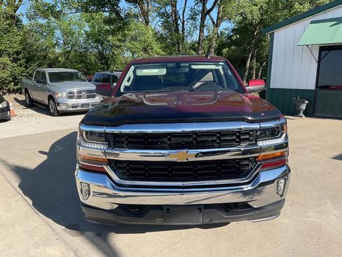 Used 2017 Chevrolet Silverado 1500 LT w/ All Star Edition AWD/4WD image 4