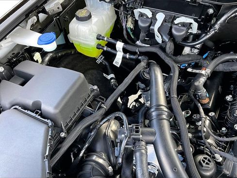 New 2025 Ford Ranger XLT w/ Equipment Group 301A High image 20