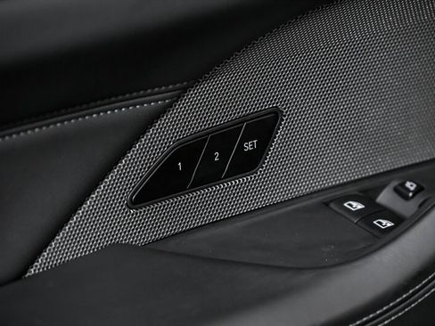 Used 2024 BMW M4 Competition w/ Executive Package image 16