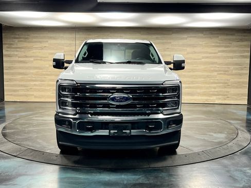 Used 2023 Ford F250 Lariat w/ FX4 Off-Road Package AWD/4WD image 9