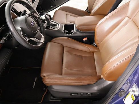 Used 2022 Subaru Outback Touring XT image 11