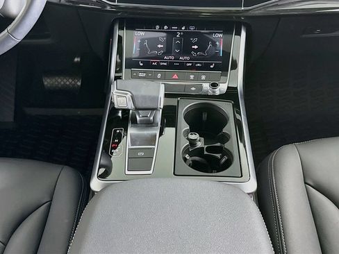 Used 2026 Audi Q7 3.0T Premium w/ Convenience Plus Package AWD/4WD image 14