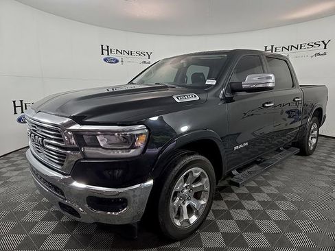 Used 2019 RAM 1500 Laramie AWD/4WD image 2