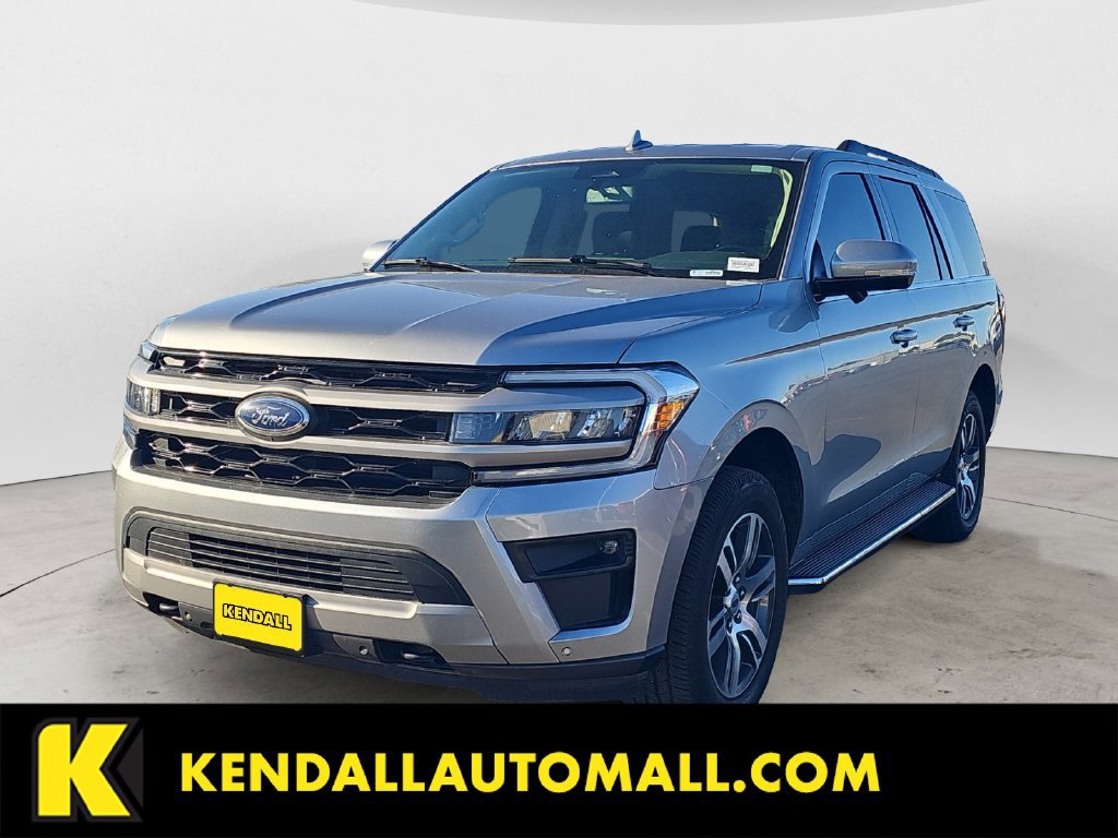Used 2022 Ford Expedition XLT AWD/4WD image 1