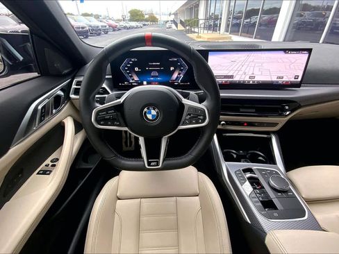 Used 2025 BMW M440i Coupe w/ Premium Package image 5