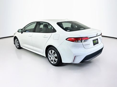 Used 2024 Toyota Corolla LE FWD image 5