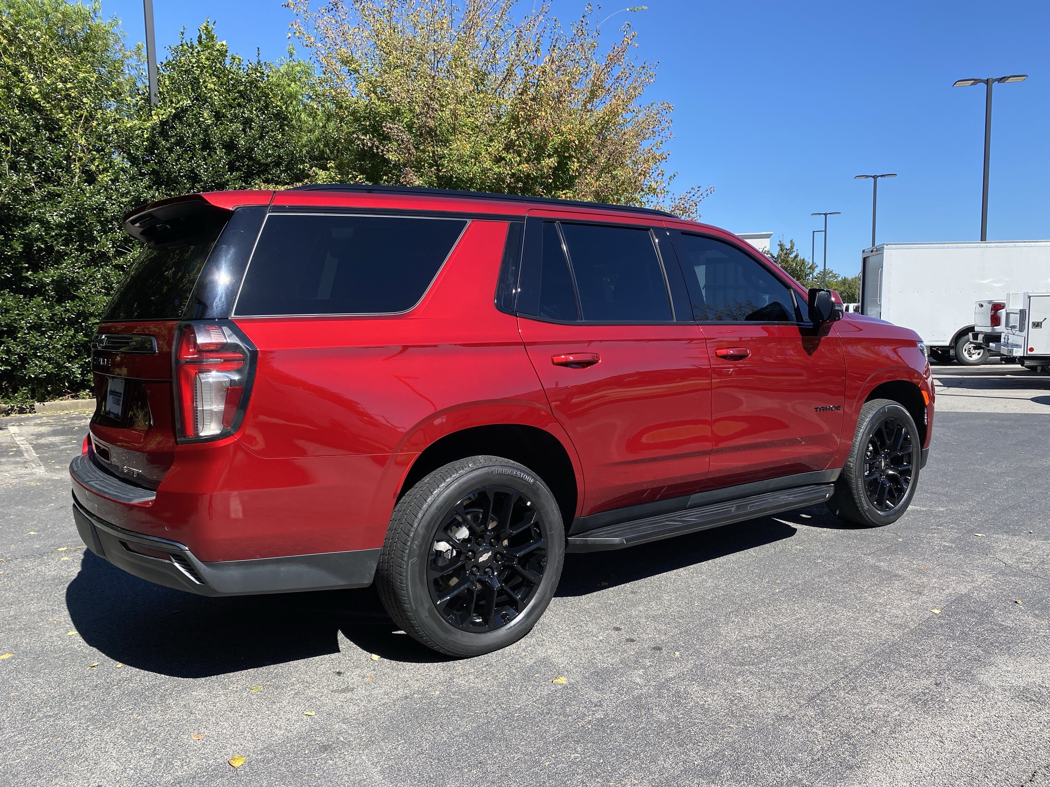 Used 2022 Chevrolet Tahoe RST w/ Luxury Package AWD/4WD image 45